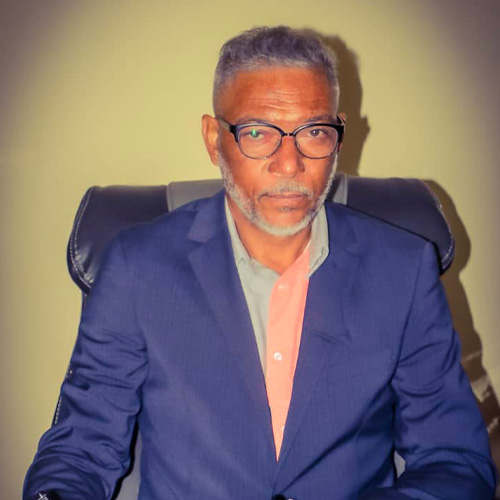 Directeur Général Serge LANCHAIS M'BOUMBA